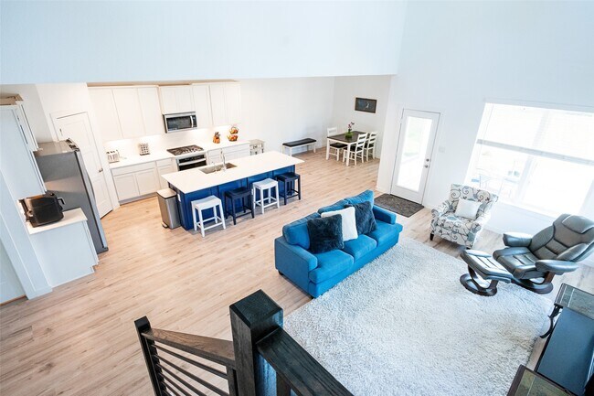 Foto del edificio - 14035 Vly Crk Ct