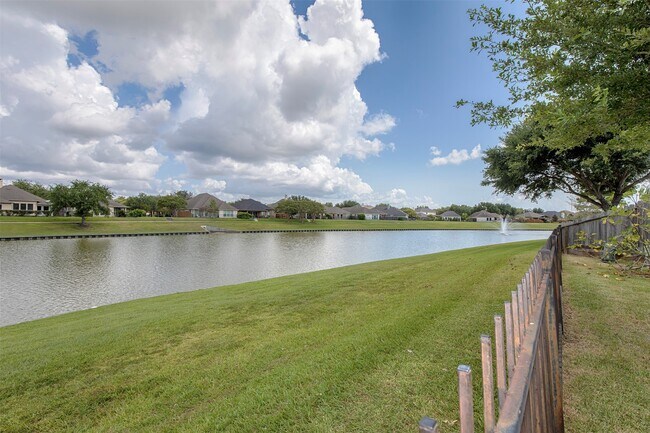 Foto del edificio - 876 Schooner Cove Ln