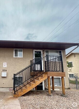 Building Photo - 3924 Devonshire Ln