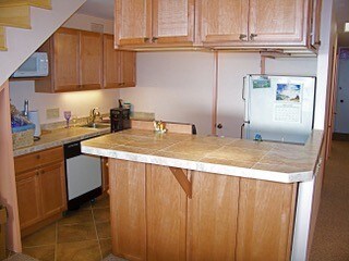 Fully equipped kitchen - 4242 Lower Honoapiilani Rd
