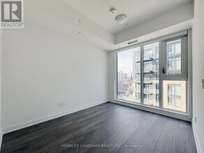 Building Photo - 543 Richmond St W