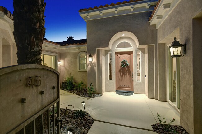 Building Photo - 46 Toscana Way E