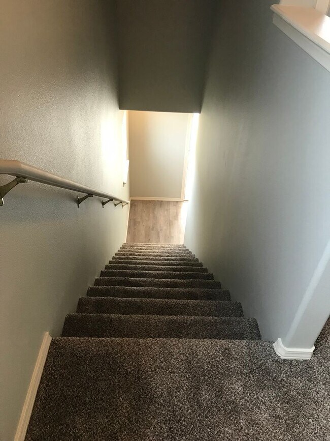 Foto del edificio - Townhome in NW Redmond in Fairhaven Vista
