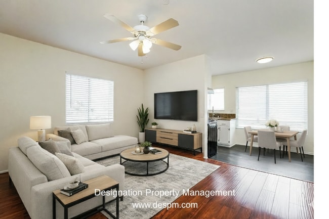 Building Photo - 3220 Casitas Ave