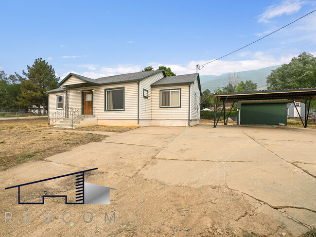 Foto del edificio - 1270 E Oakmont Ln