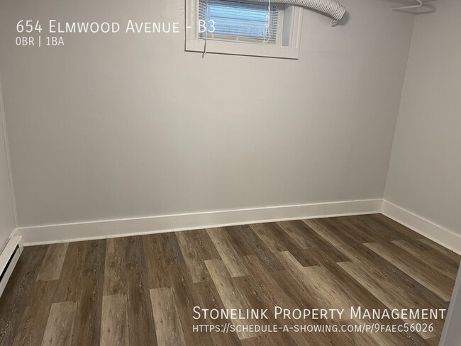 Building Photo - 654 Elmwood Avenue