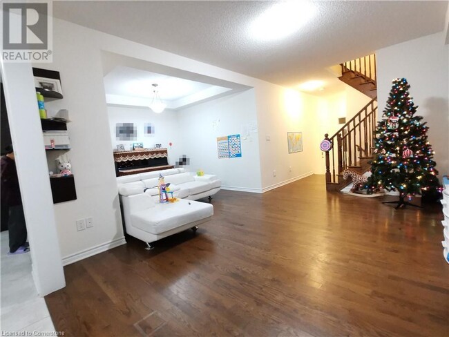 Building Photo - 1462 Farmstead Dr