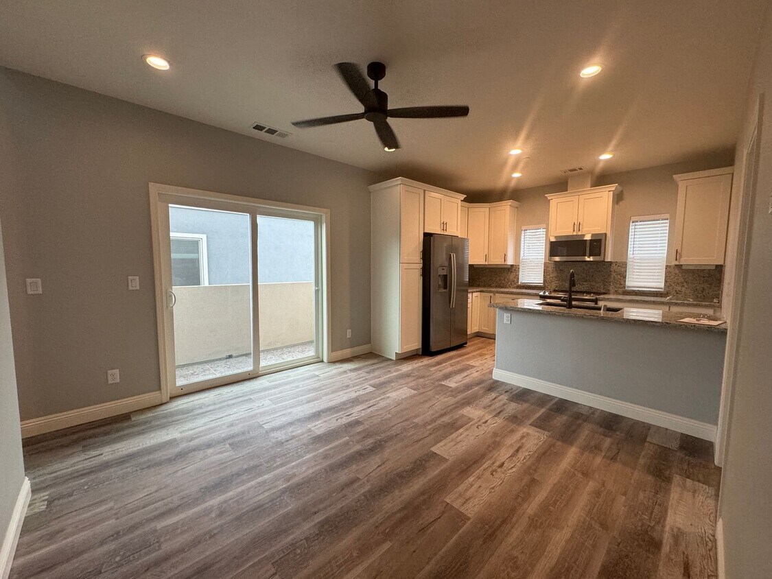 Primary Photo - Pearl Villas