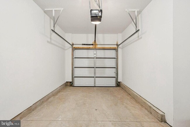 Foto del edificio - 19862 Lavender Dust Sq