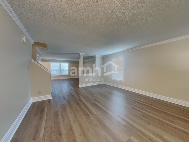 Building Photo - 10303 Buckshire Ln