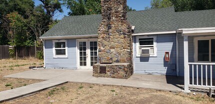 Building Photo - 8030 Lake St