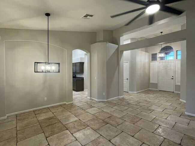 Foto del edificio - 2150 S Boulder Ct