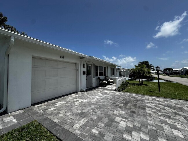 Foto del edificio - 108 SW 9th St