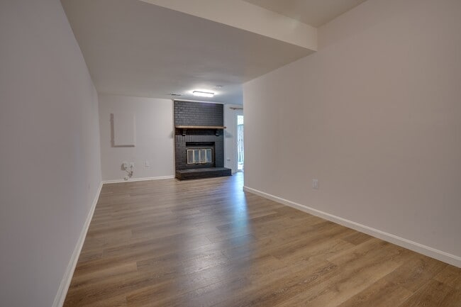 Building Photo - 14582 Truro Parish Ct
