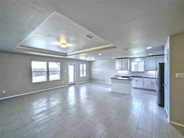 Foto del edificio - 704 Rivers Creek Ln