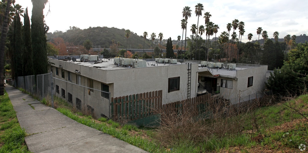 Primary Photo - 6208 Arroyo Glen St