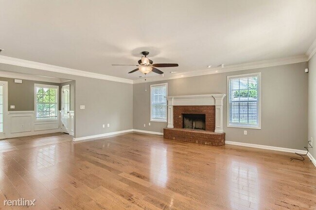 Building Photo - 3 br, 2.5 bath House - 169 Nettie Lane