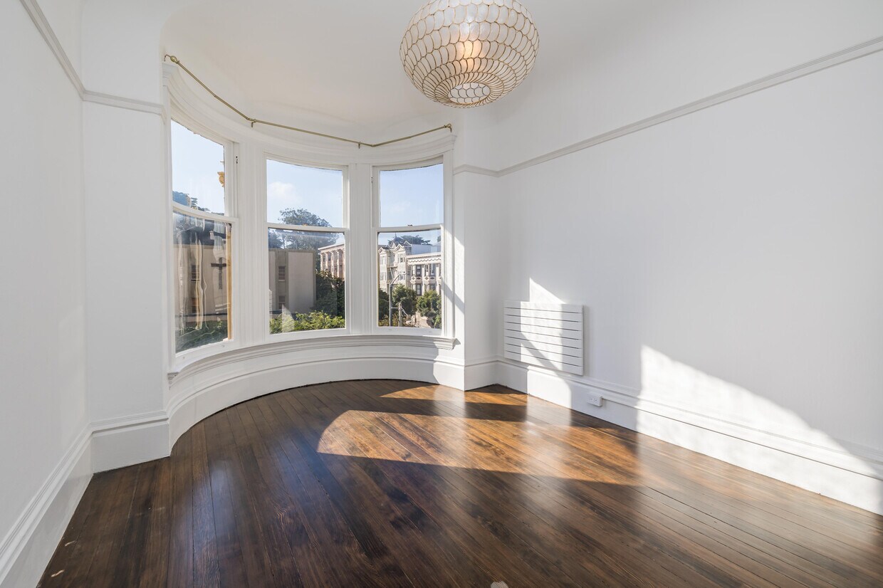 Foto principal - 1392 McAllister St