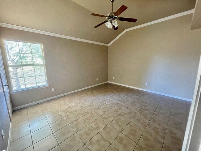 Foto del edificio - 1208 Powder River Dr