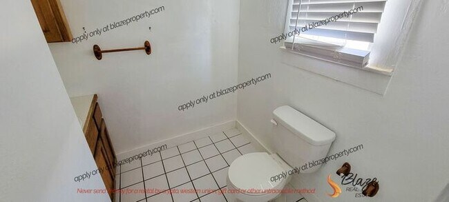 Foto del edificio - 3 Bedroom 1 Bathroom for rent