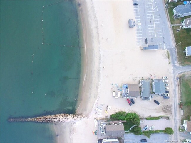 Foto del edificio - 21 Seaside Ln