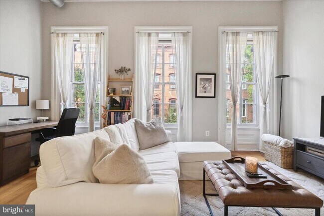 Foto del edificio - 1526 Pine St