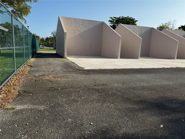 Foto del edificio - 8540 SW 133rd Avenue Rd