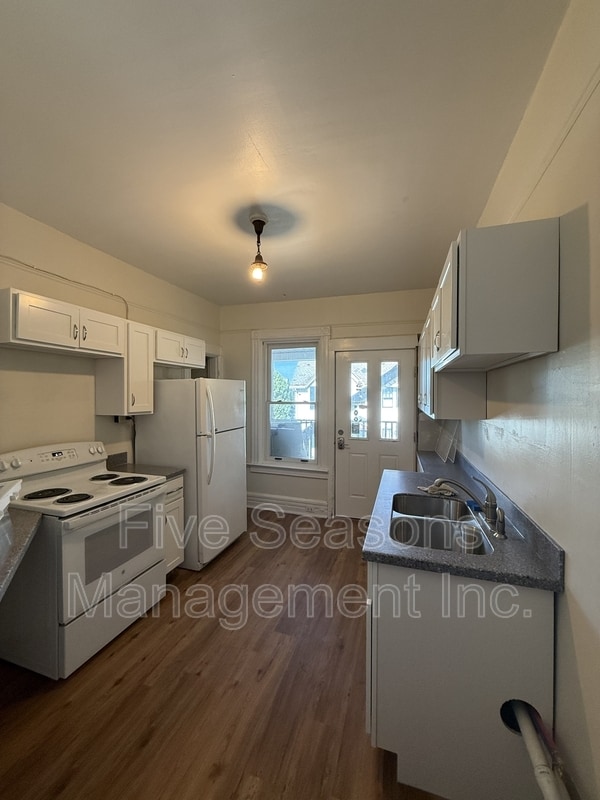 Photo - 258 Pearl St Apartment