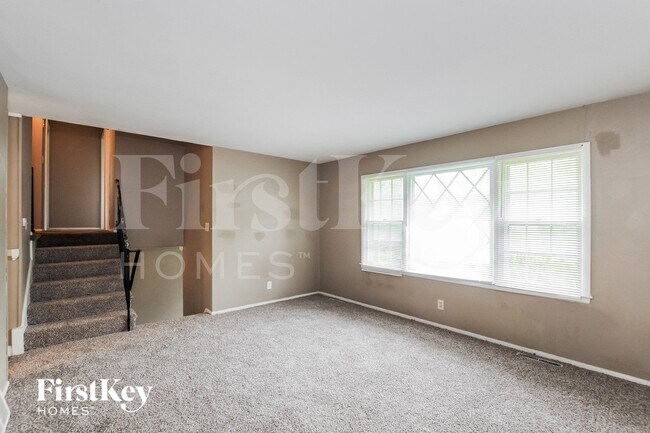 Foto del edificio - 7908 E 92nd St