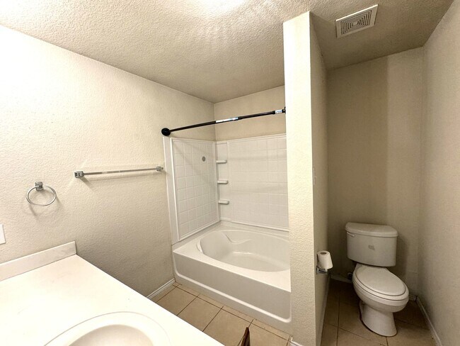 Building Photo - House for Lease in Sherman