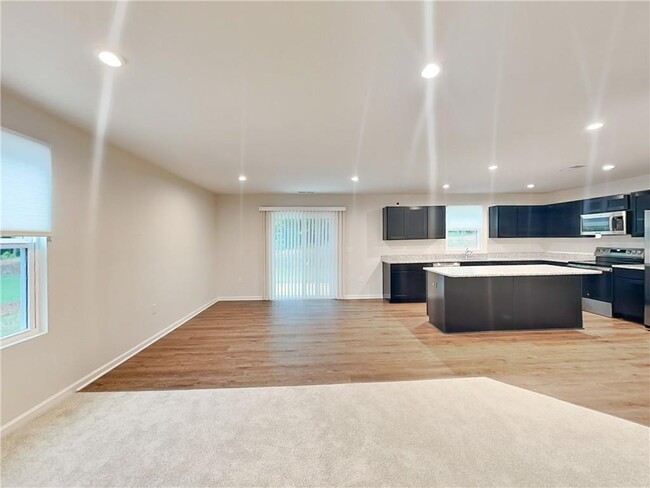 Foto del edificio - 9071 Celtic Dr