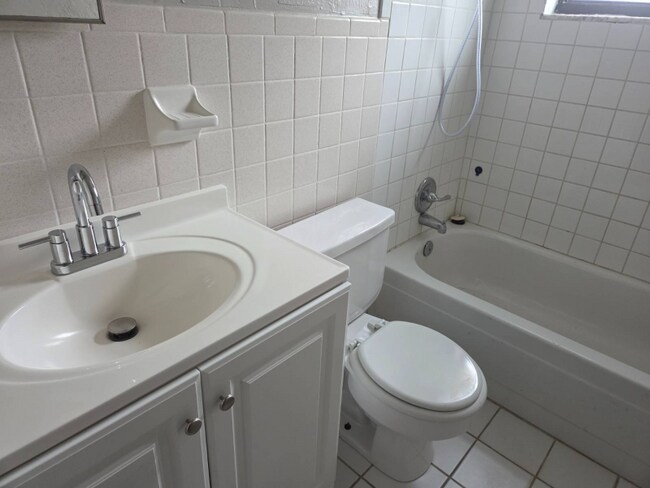 Foto del edificio - 320 Blanco Ct