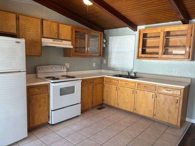 Foto del edificio - 4010 Legion Rd