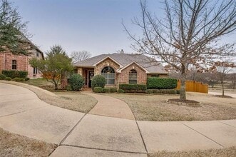 Building Photo - 1695 Lake Brook Cir