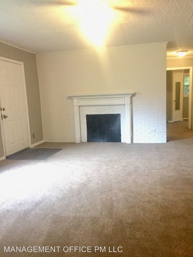 Building Photo - 3 br, 1 bath House - 421 Shannon Bradley Road