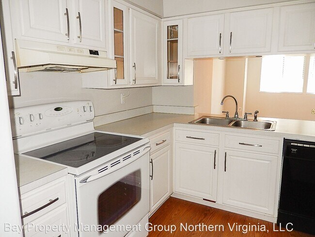 Building Photo - 2 br, 2 bath House - 8555 BLACKFOOT COURT