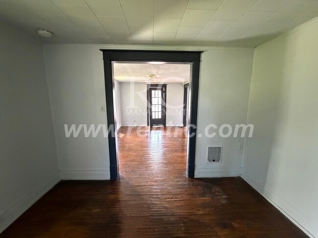 Building Photo - 503.5 Collett-