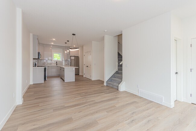 Photo du bâtiment - 14914-14109 109 Ave