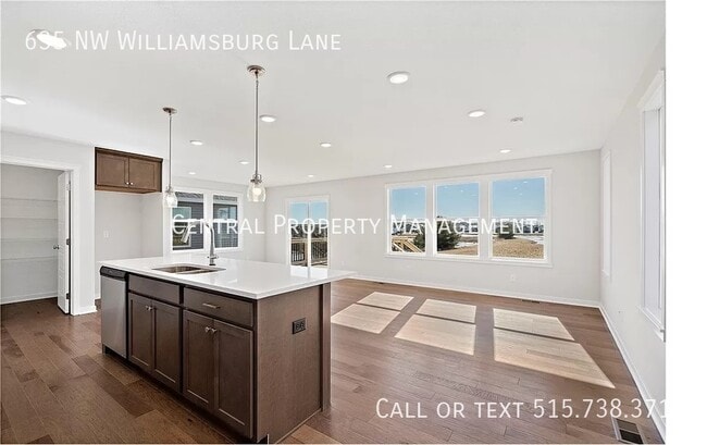 Foto del edificio - 635 NW Williamsburg Ln