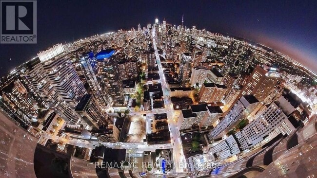 Building Photo - 1 Bloor St E