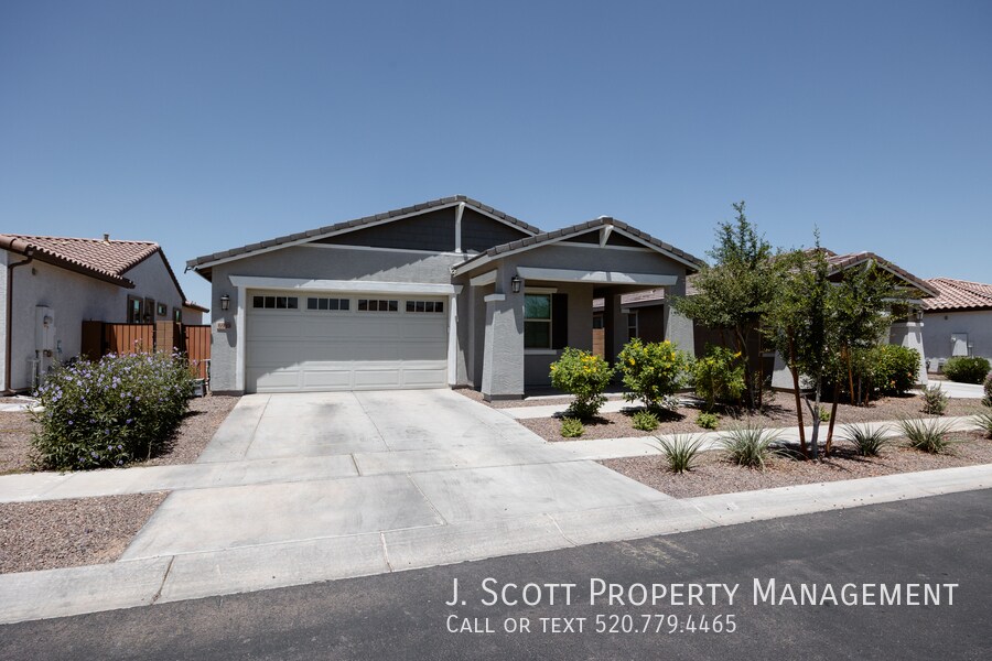 Foto principal - 6910 S 12th Pl