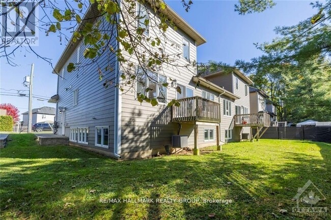 Building Photo - 1174 RUSSELL Rd