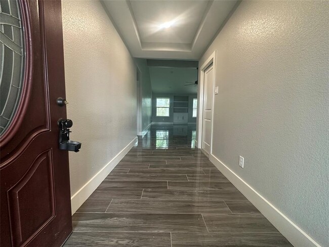 Foto del edificio - 9823 Sagebud Ln