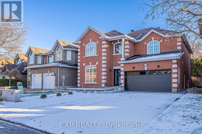 Building Photo - 11 Wellsmere Ct