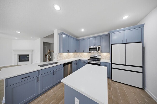 Building Photo - 8007 Chasemont Ct