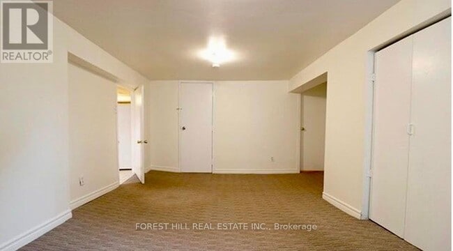 Photo du bâtiment - 922 Avenue Rd