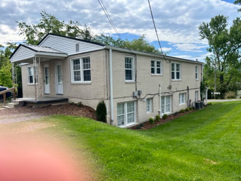Primary Photo - 1525 Pactolus Rd