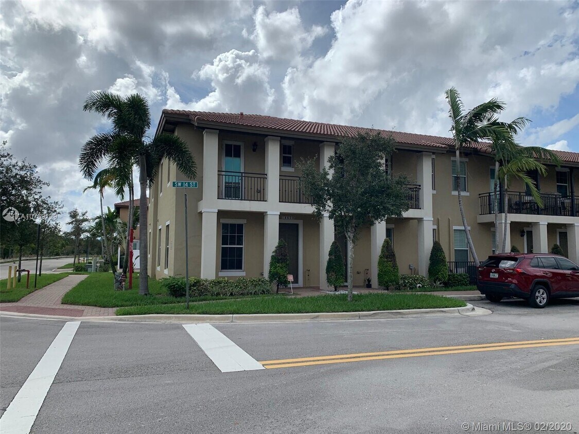 14608 SW 14 St, Pembroke Pines, FL 33027 Townhouse for Rent in Pembroke Pines, FL