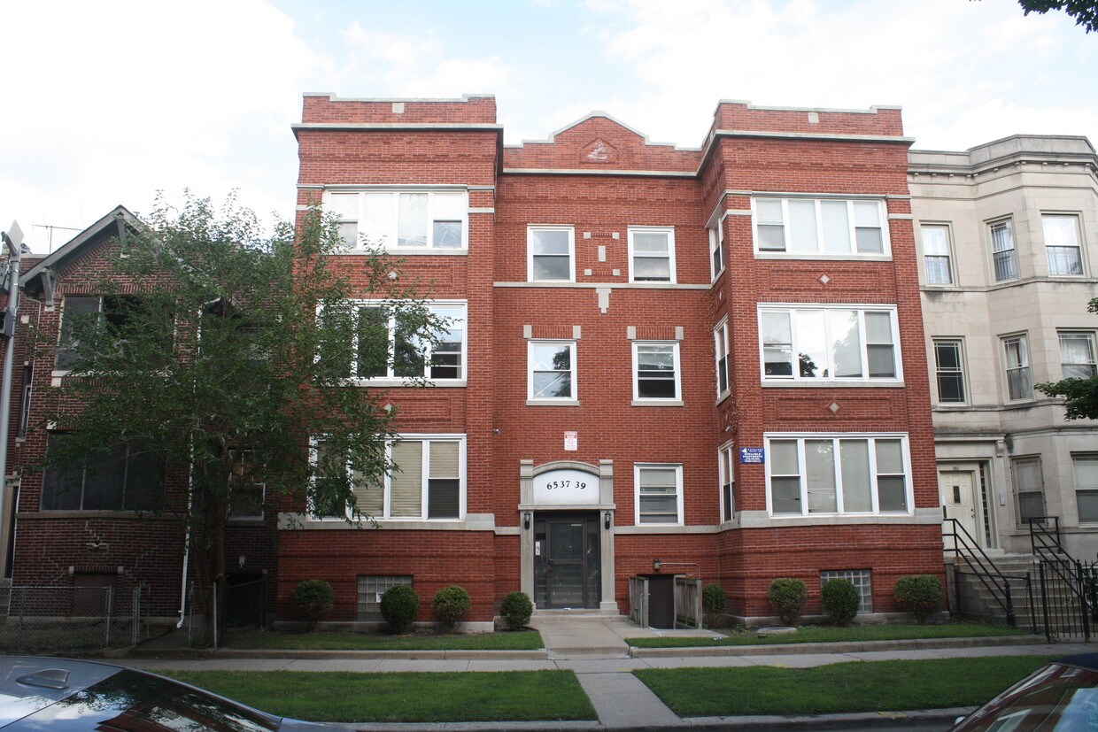 Primary Photo - 6537 S Drexel Ave