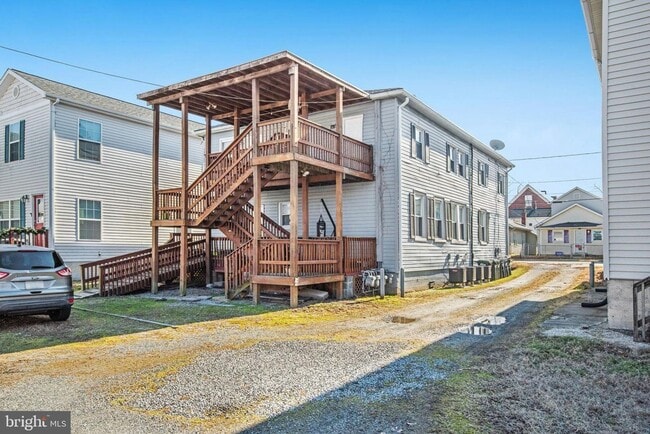 Building Photo - OLD TOWN QUANTICO - IMMEDIATE MOVE IN